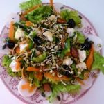 Salade de crudité aux graines germées