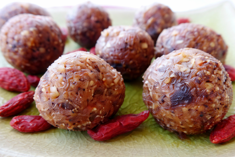 Recette Energy balls de dattes aux noisettes énergie naturelle